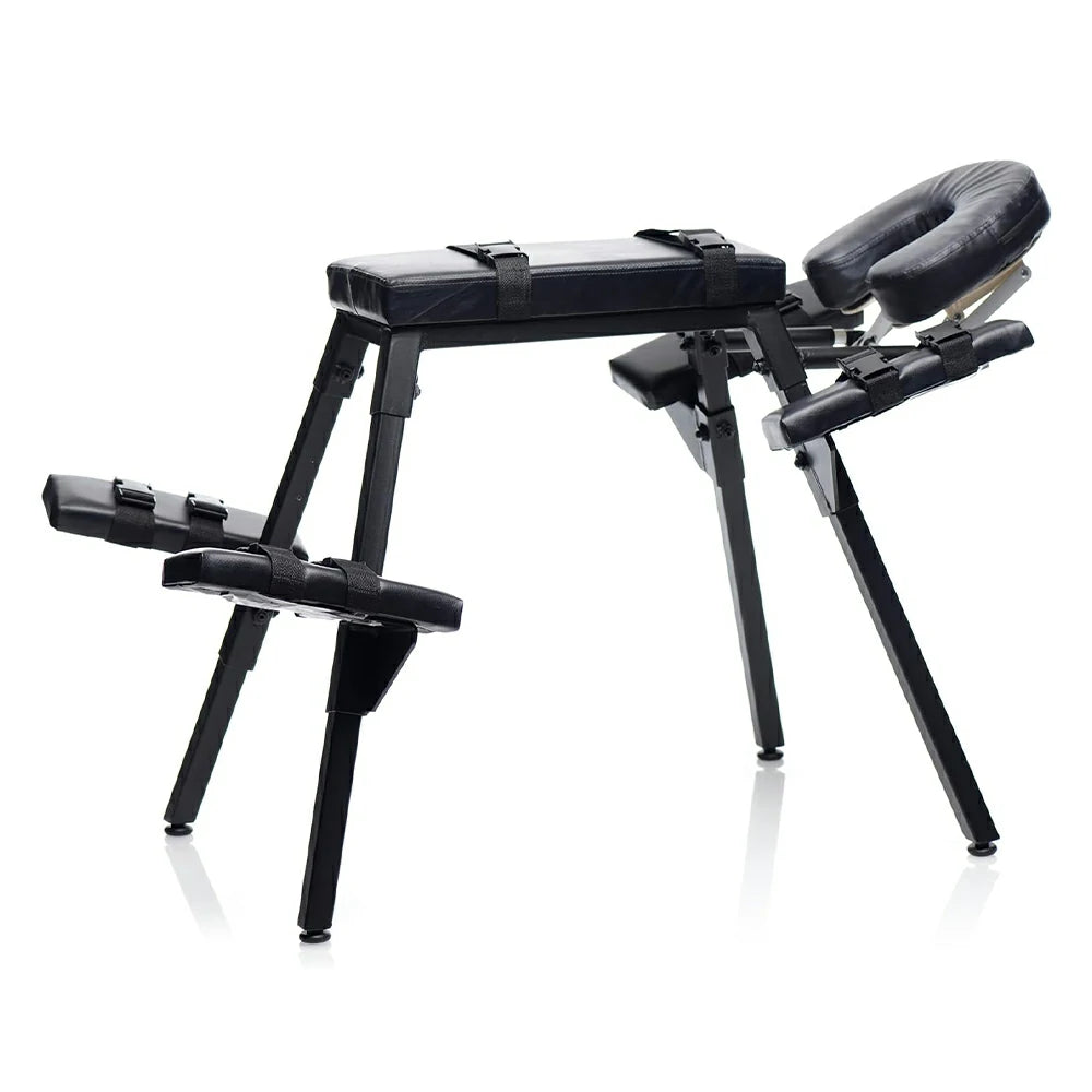 Stable Restraint Bench With Headrest And Wrist Straps